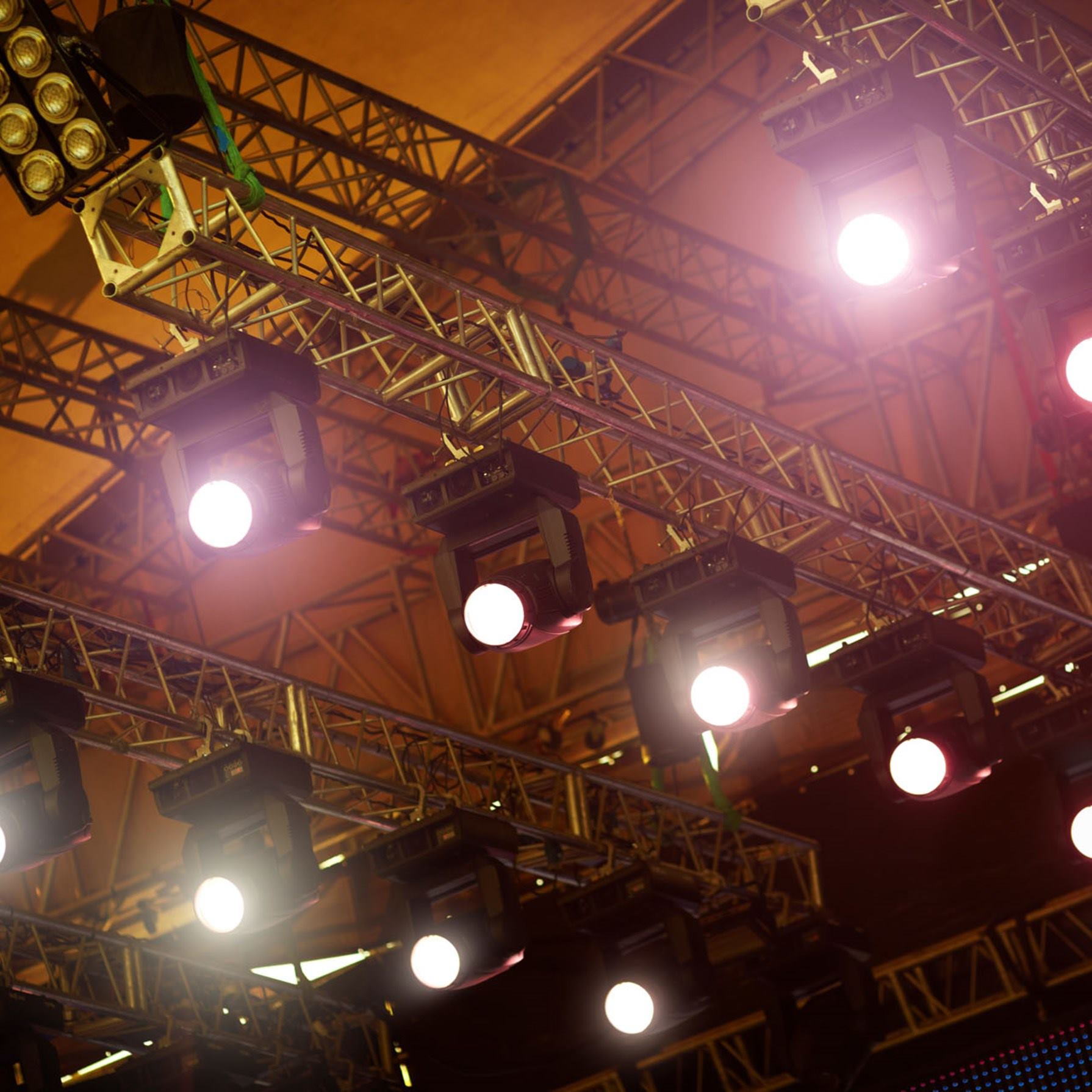 Proyectos de televisión, teatro y cine